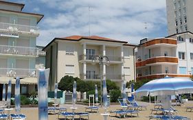 Villa Mazzon Family Apartments